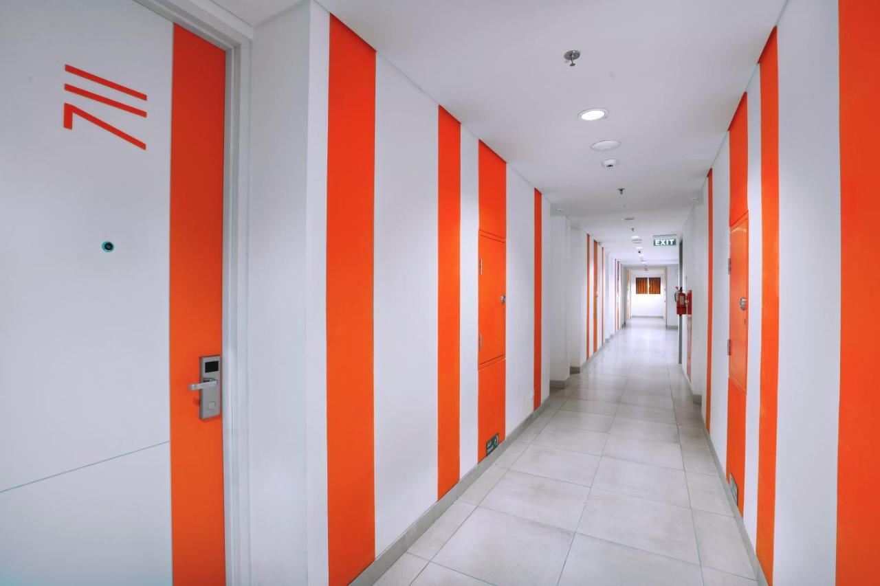 Starlet Hotel Jakarta Airport Tangerang Exterior foto